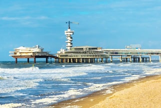 busreise-scheveningen-strand Einen schönen Strandtag in den Niederlanden in Scheveningen verbringen. Günstig mit Continenbus eine Busreise buchen.